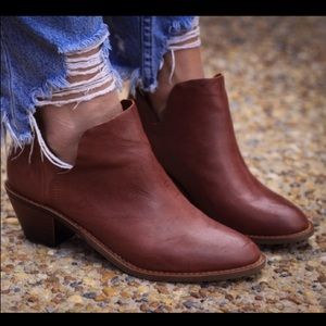 Kelsi Dagger NEW Kenmare Ankle Boot Tan Size 8